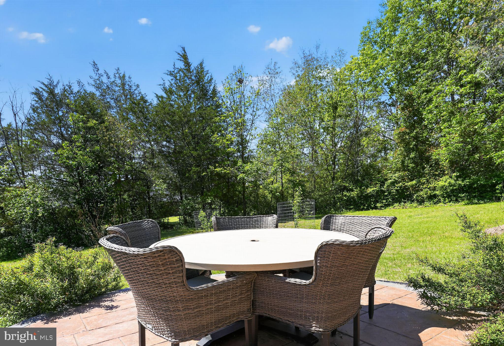 SPRINGS WAY - Residential