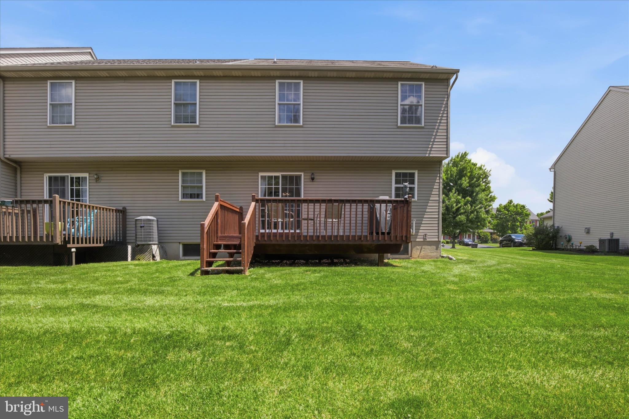 MALLARD PONDS - Residential