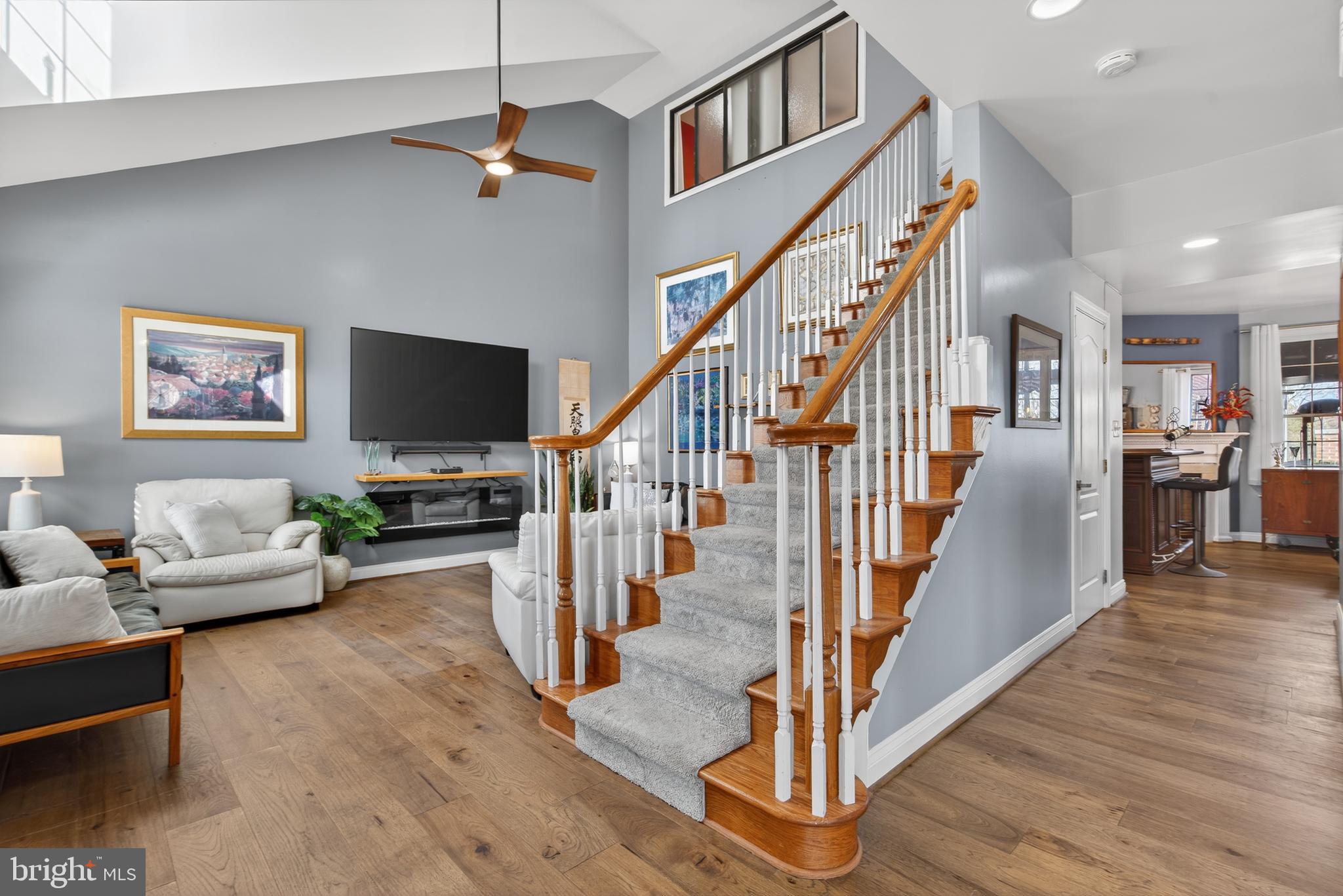 18444 CAMELBACK TERRACE