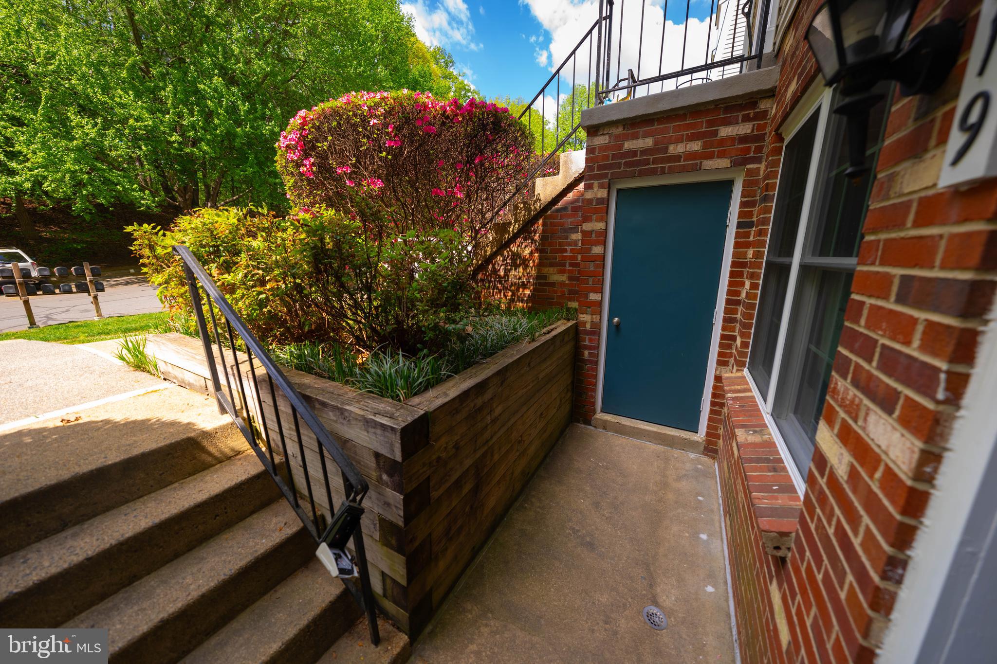 WOODWALK - Residential