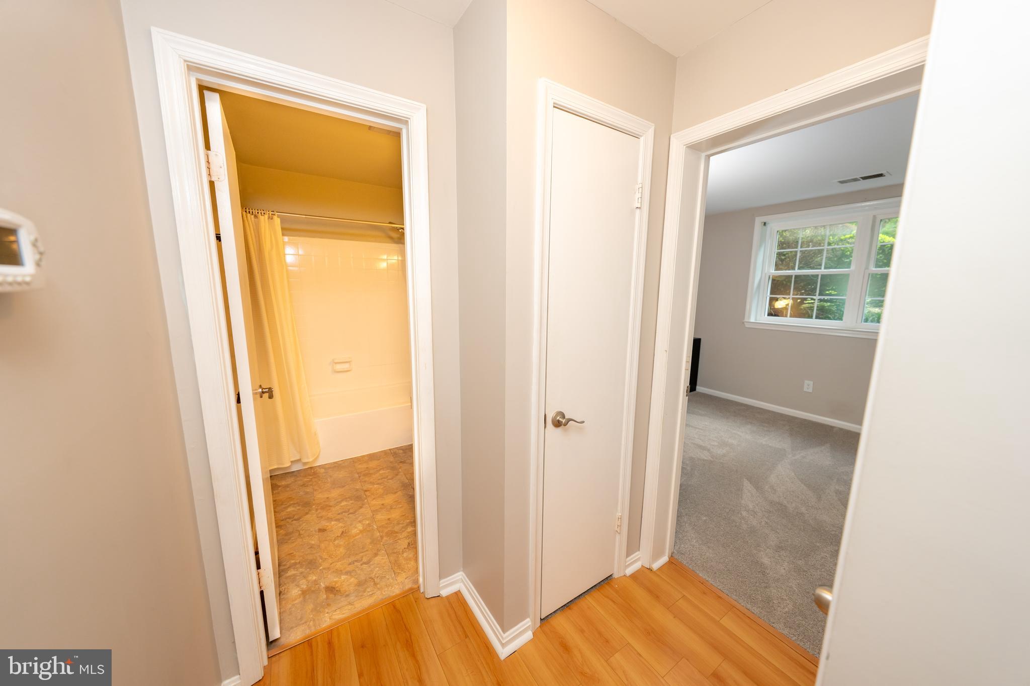 WOODWALK - Residential