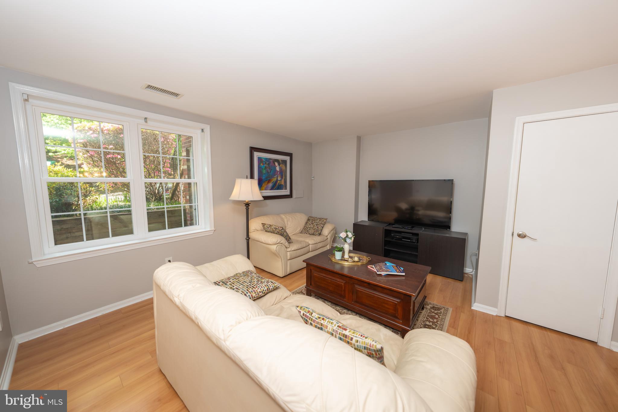 WOODWALK - Residential