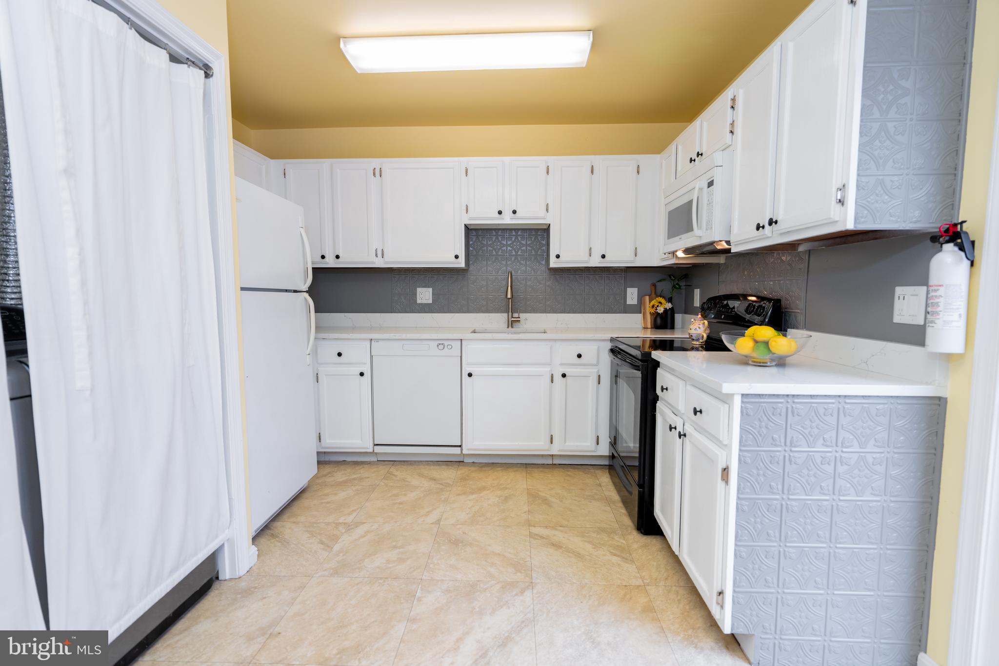 WOODWALK - Residential