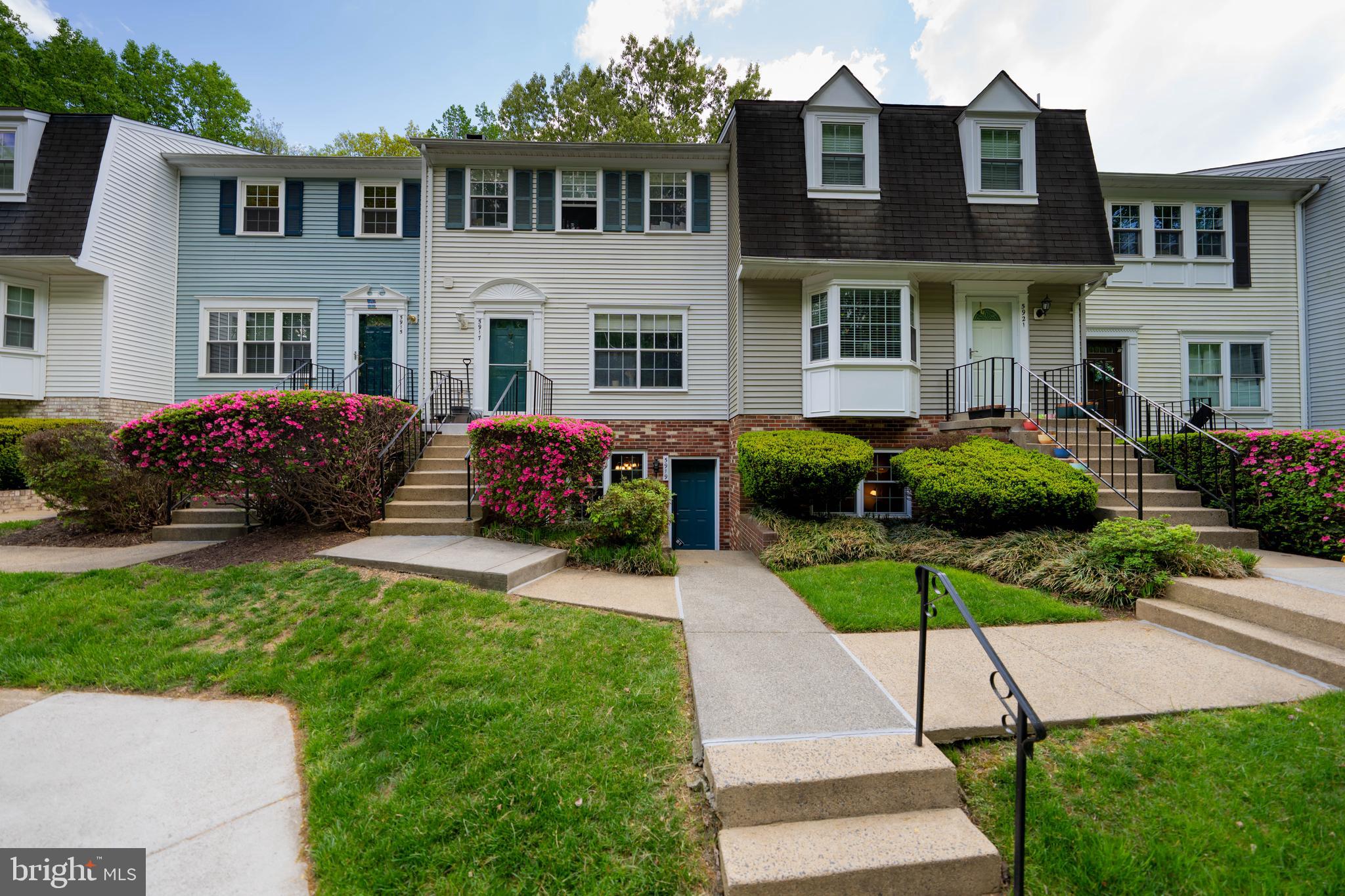 WOODWALK - Residential