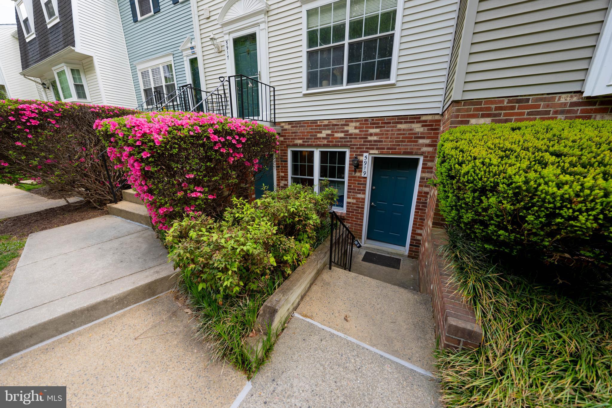 WOODWALK - Residential