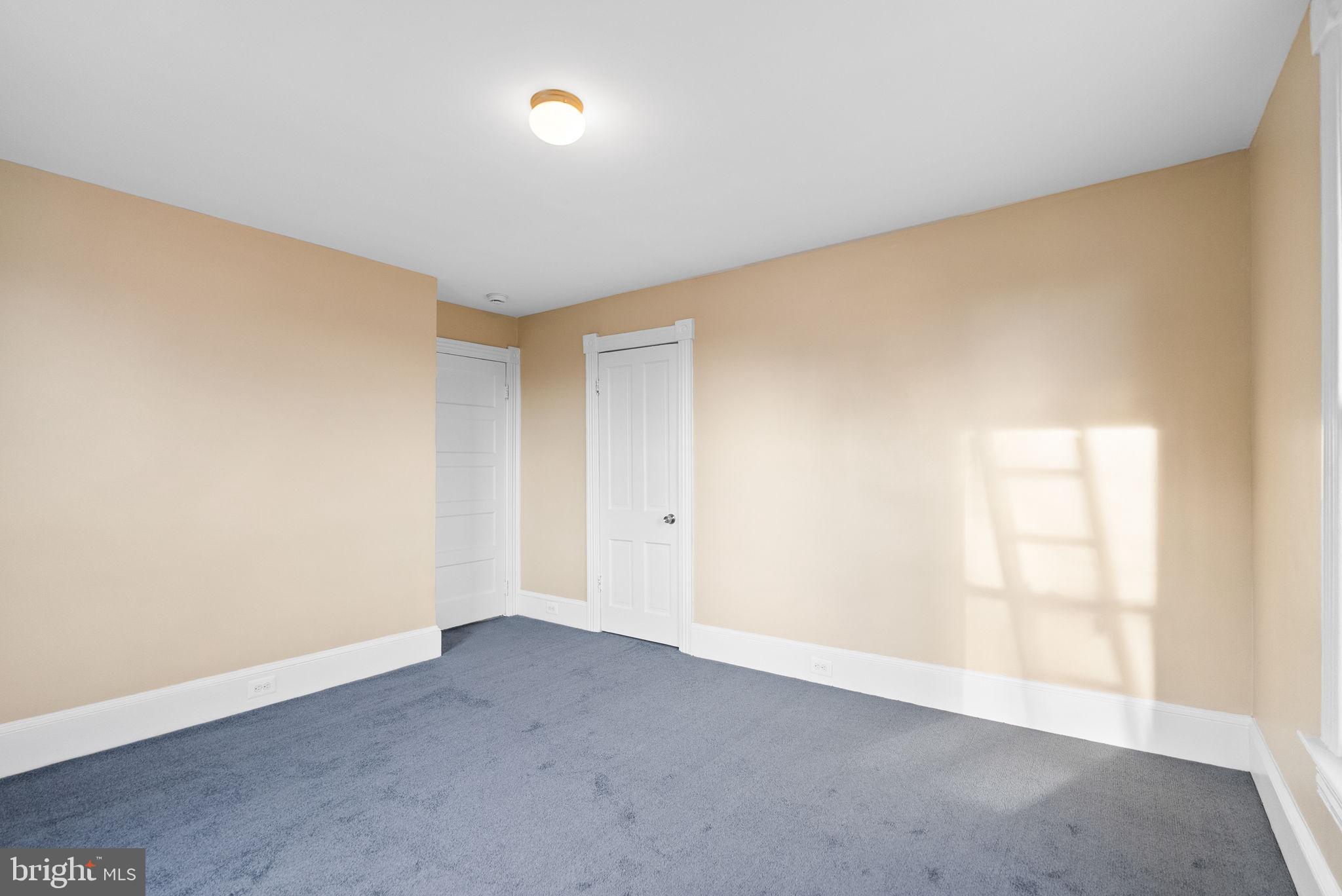 WARNERS ADDITION TO KENSINGTON - Residential Lease