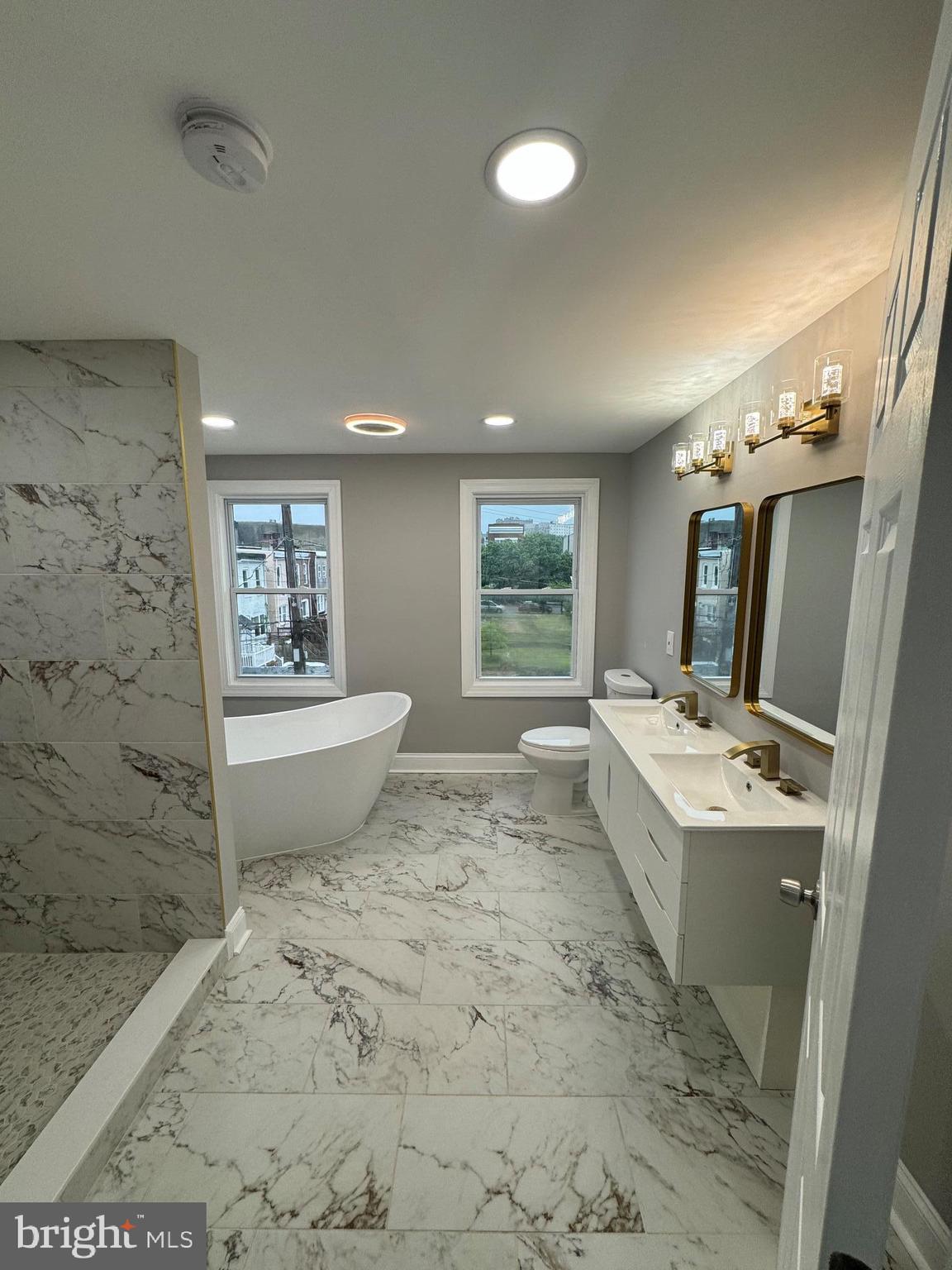 RESERVOIR HILL - Residential
