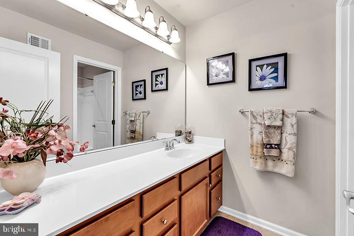 COURTYARDS AT WAVERLY WOODS - Residential