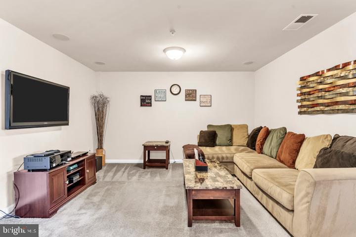 COURTYARDS AT WAVERLY WOODS - Residential