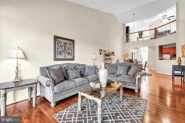 COURTYARDS AT WAVERLY WOODS - Residential