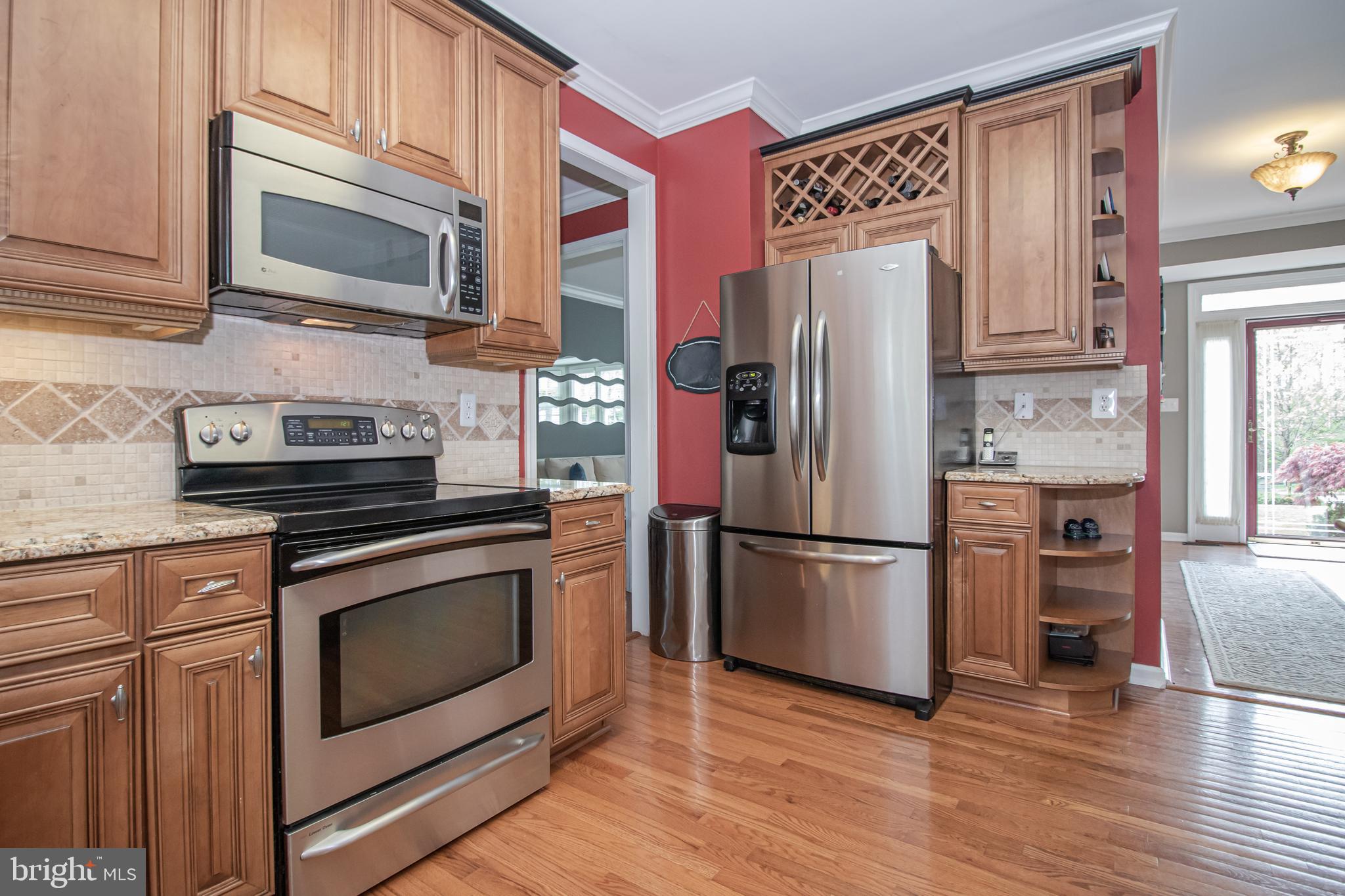 LAKE RIDGE - Residential