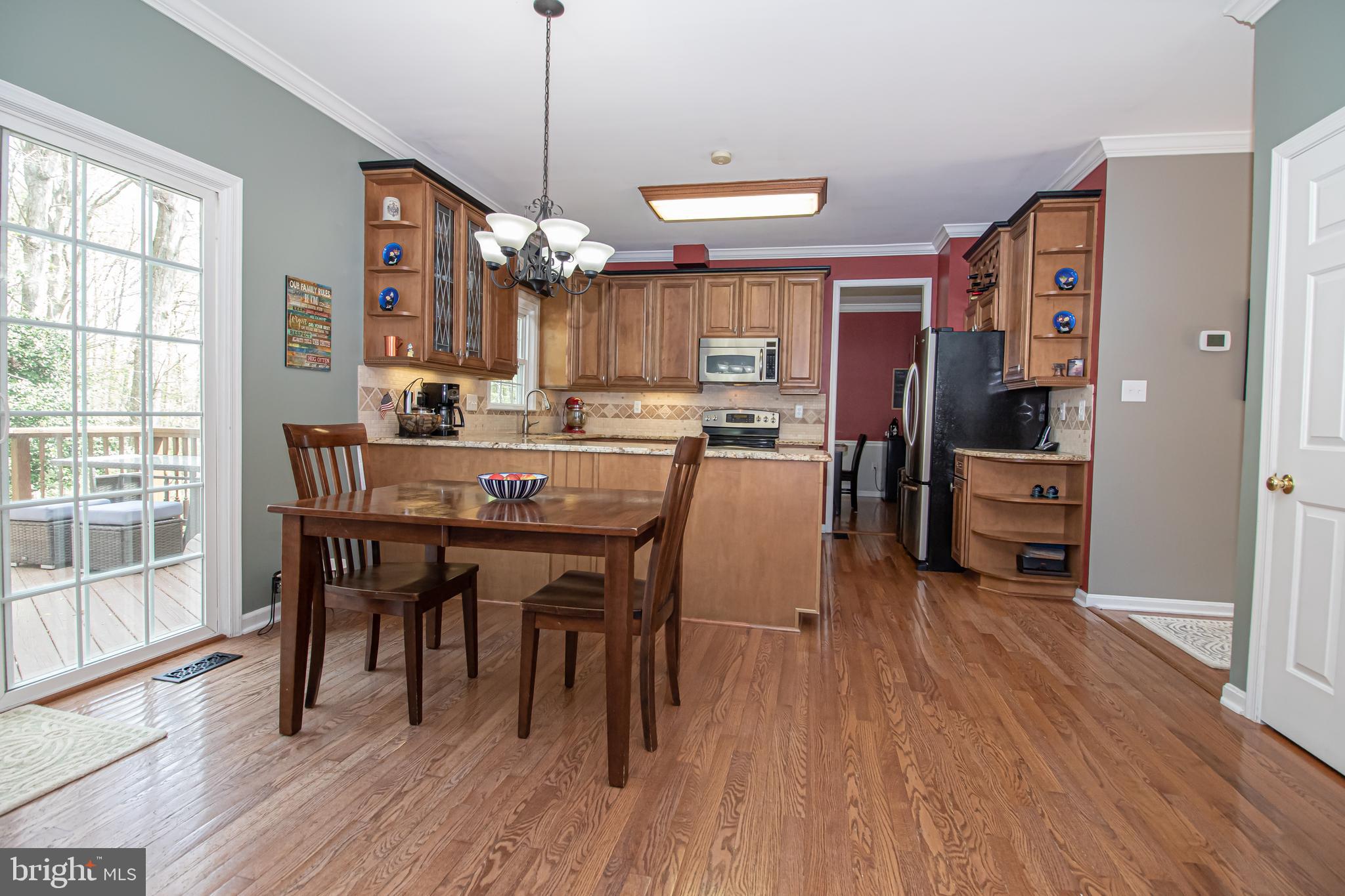 LAKE RIDGE - Residential