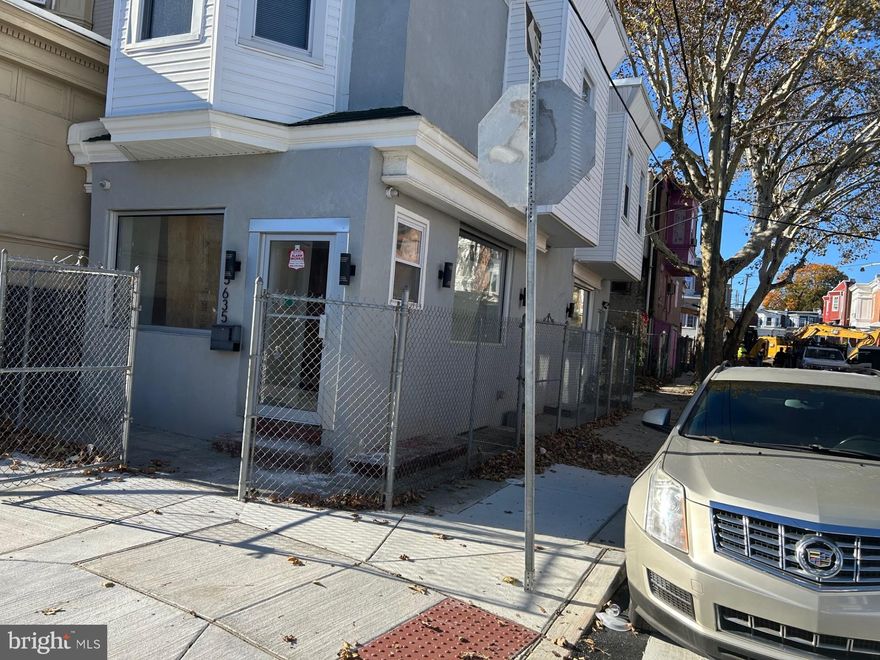 Triple net lease. Tenant will be responsible for a portion of the taxes, insurance & common area maintenance. Totaling $247 per month. Lease term is min 2 years.
Still under renovation with new everything!
Exposed brick 
Recessed lighting 
Tiled bathroom 
Unfinished basement is available for your use
Central ac& heat
*will pay referral to realtor