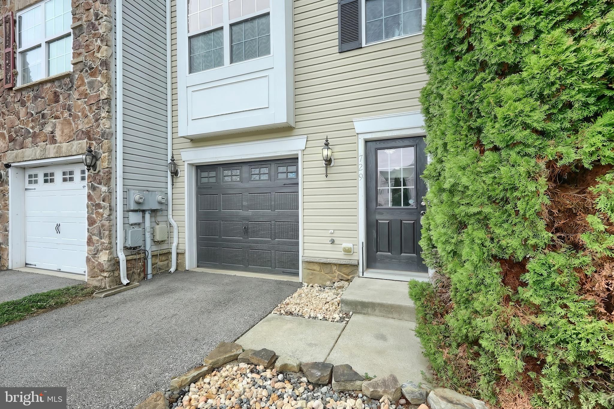 CHERRY HILL - Residential