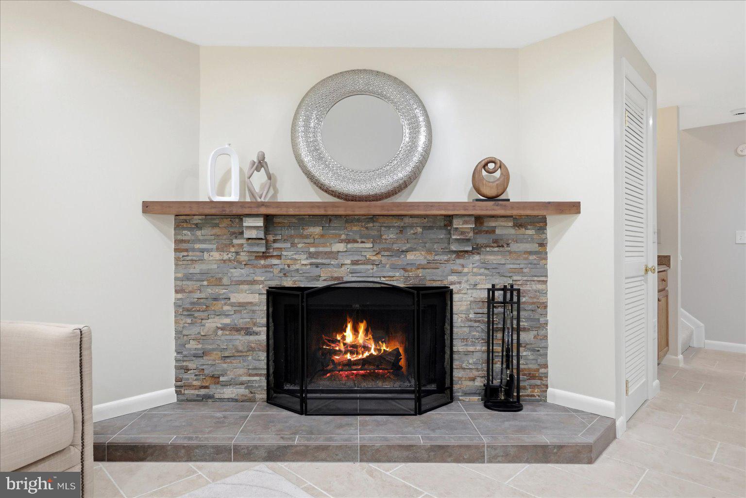 CARDINAL GLEN - Residential