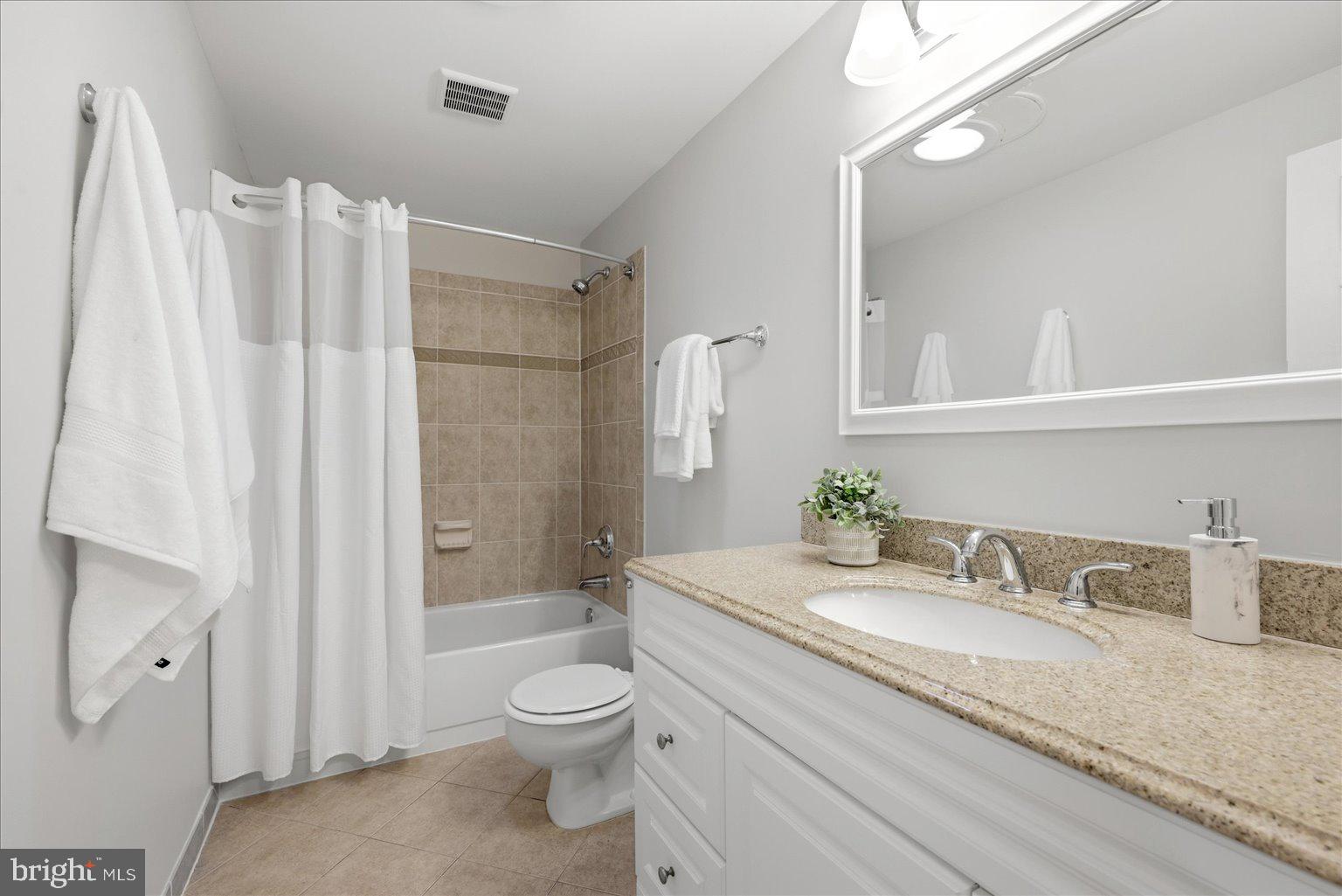 CARDINAL GLEN - Residential