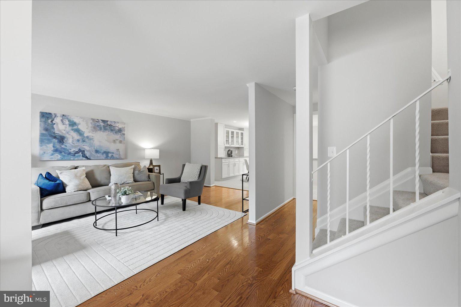CARDINAL GLEN - Residential