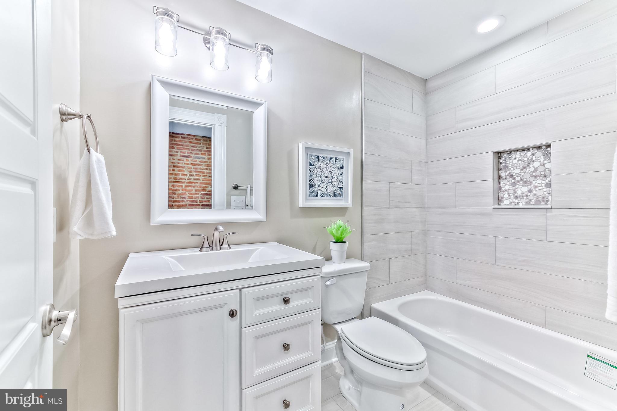 CANTON - Residential Lease