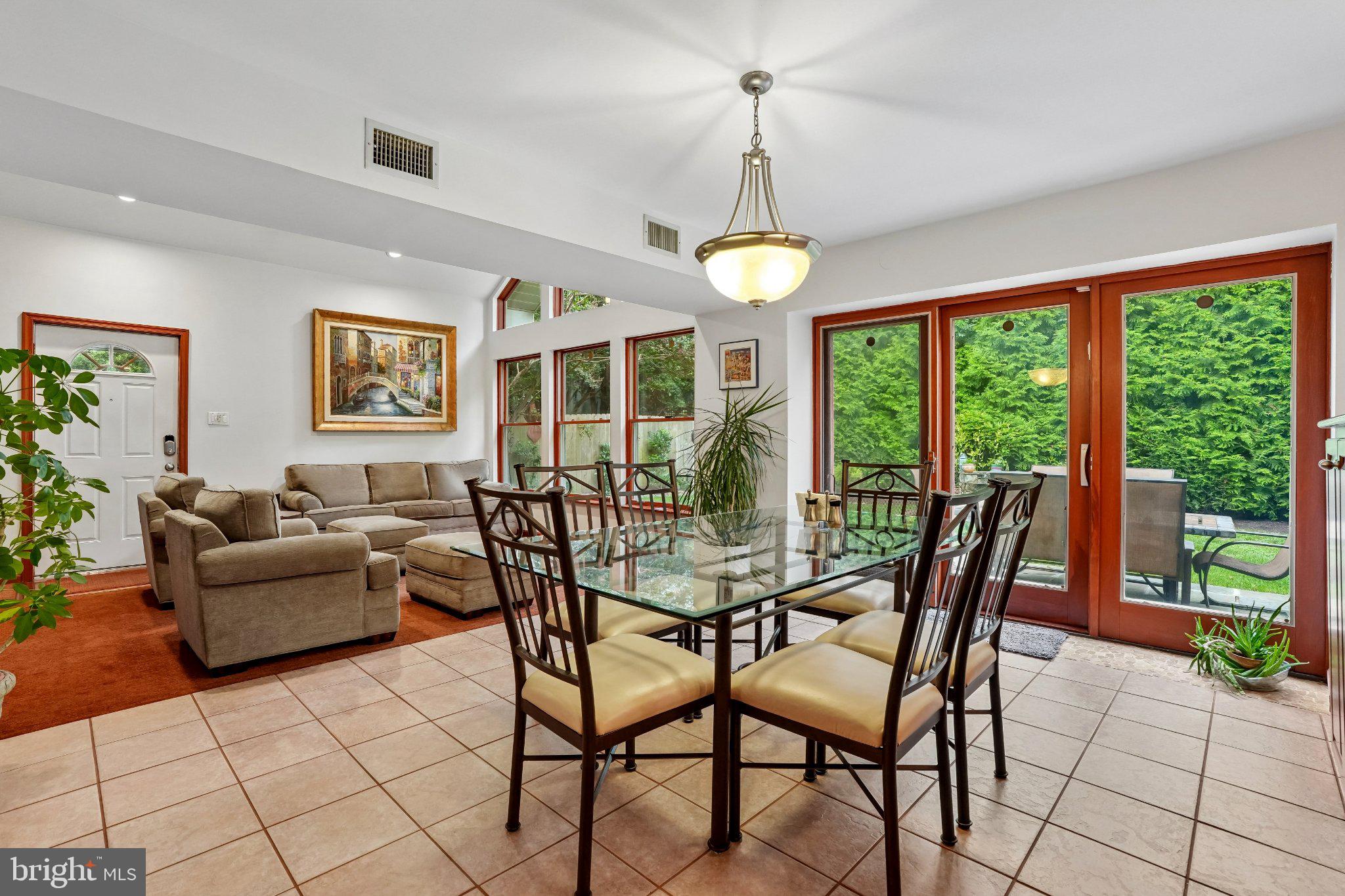 625 FOXCROFT ROAD