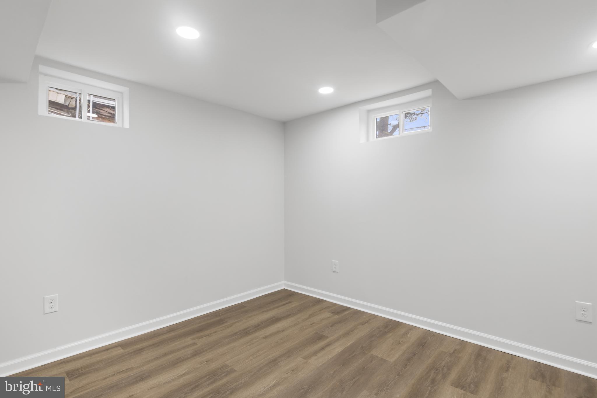 WOODMOOR - Residential