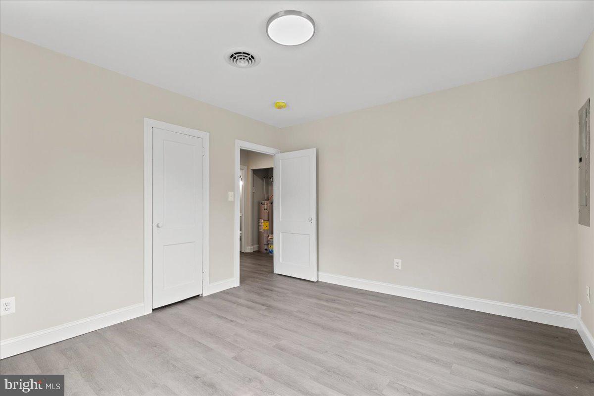 LONG VIEW - Residential