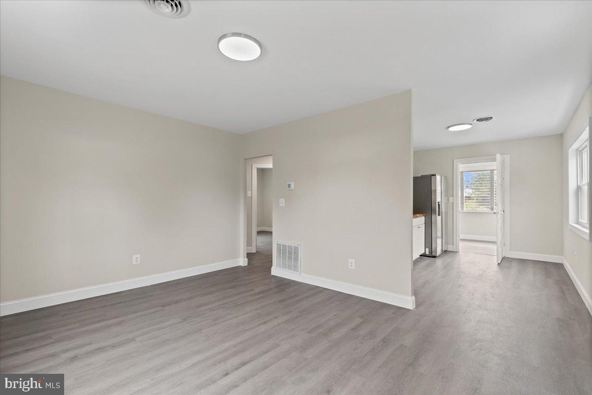 LONG VIEW - Residential