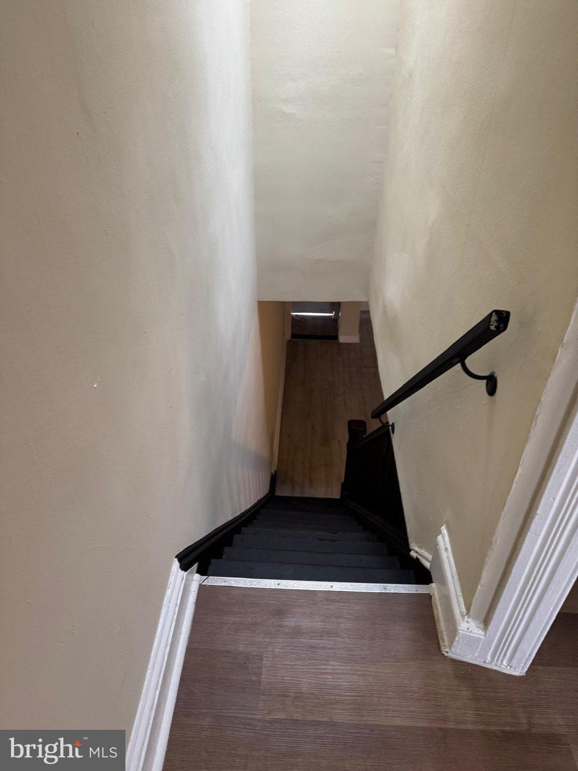 ELWOOD PARK - Residential