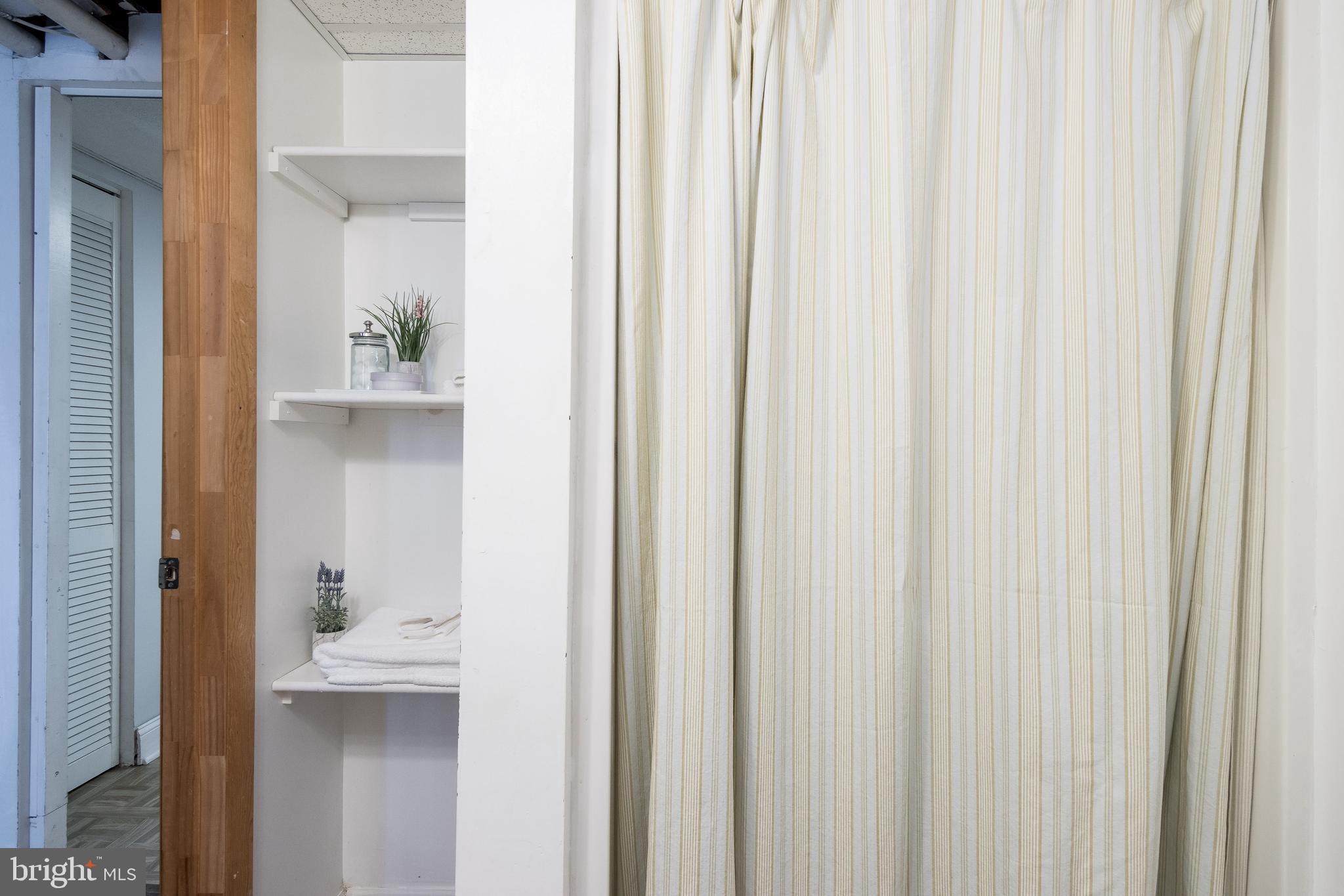 HAMPDEN HISTORIC DISTRICT - Residential