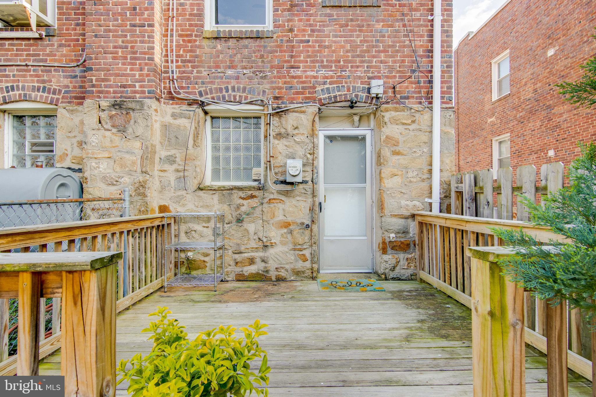 HAMPDEN HISTORIC DISTRICT - Residential