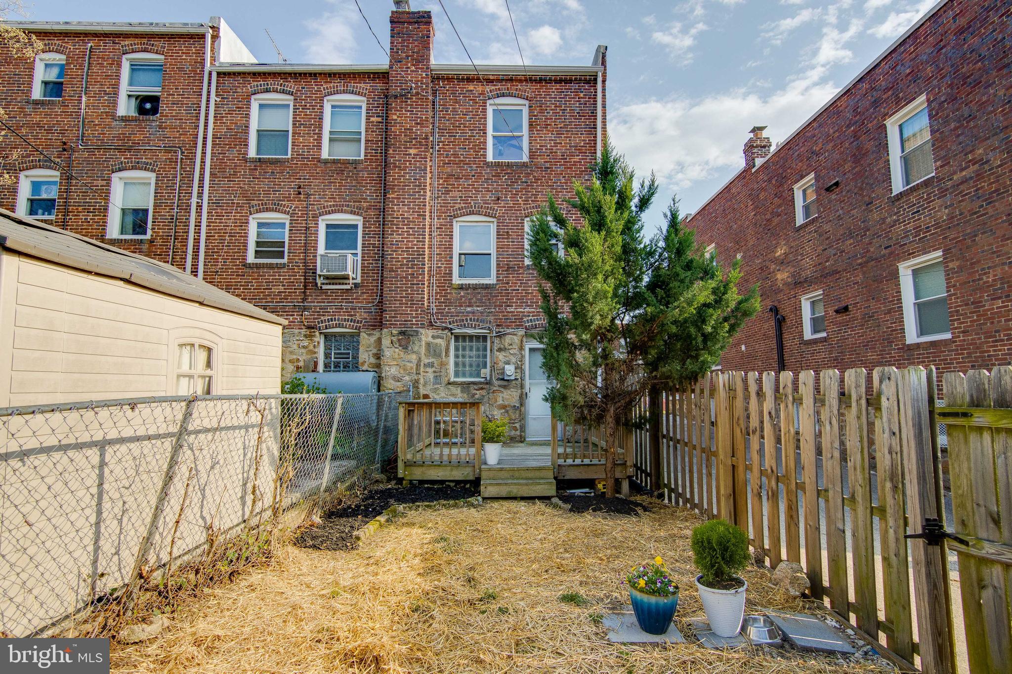 HAMPDEN HISTORIC DISTRICT - Residential