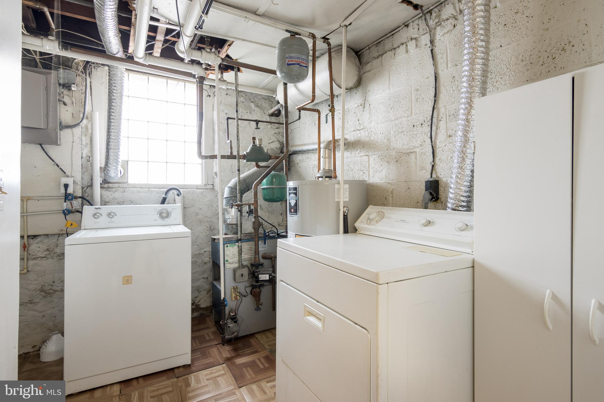 HAMPDEN HISTORIC DISTRICT - Residential