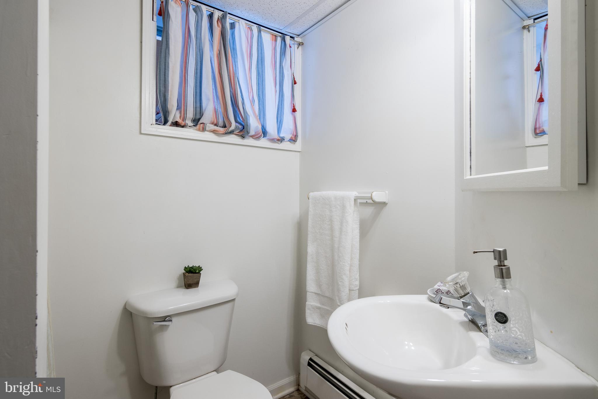 HAMPDEN HISTORIC DISTRICT - Residential