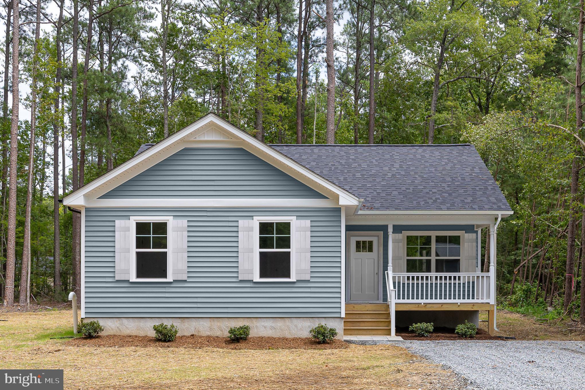 CAROLINE PINES - Residential