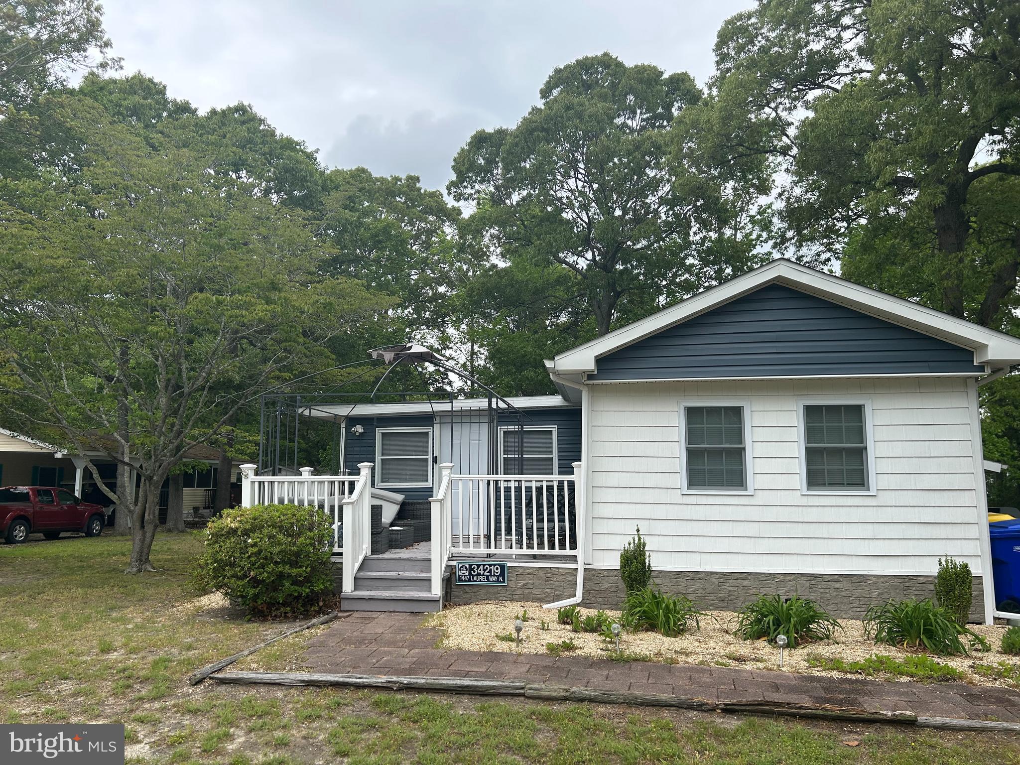 34219 LAUREL WAY N 36271