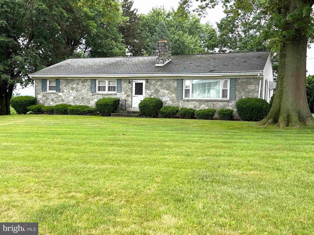 Photo of 420 Linden Street, TERRE HILL, PA 17581 (MLS # PALA2077824)