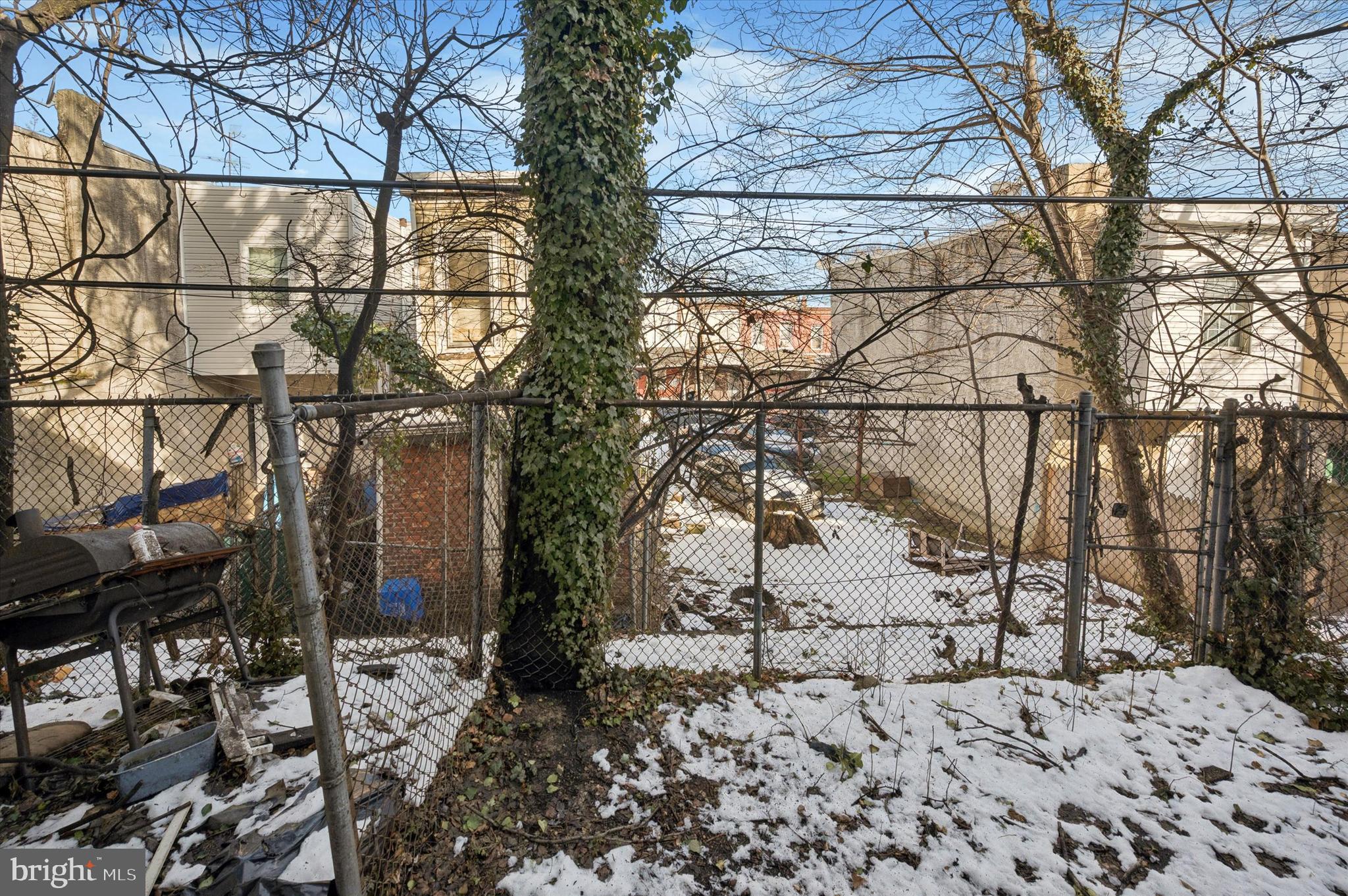 PARKSIDE - Residential