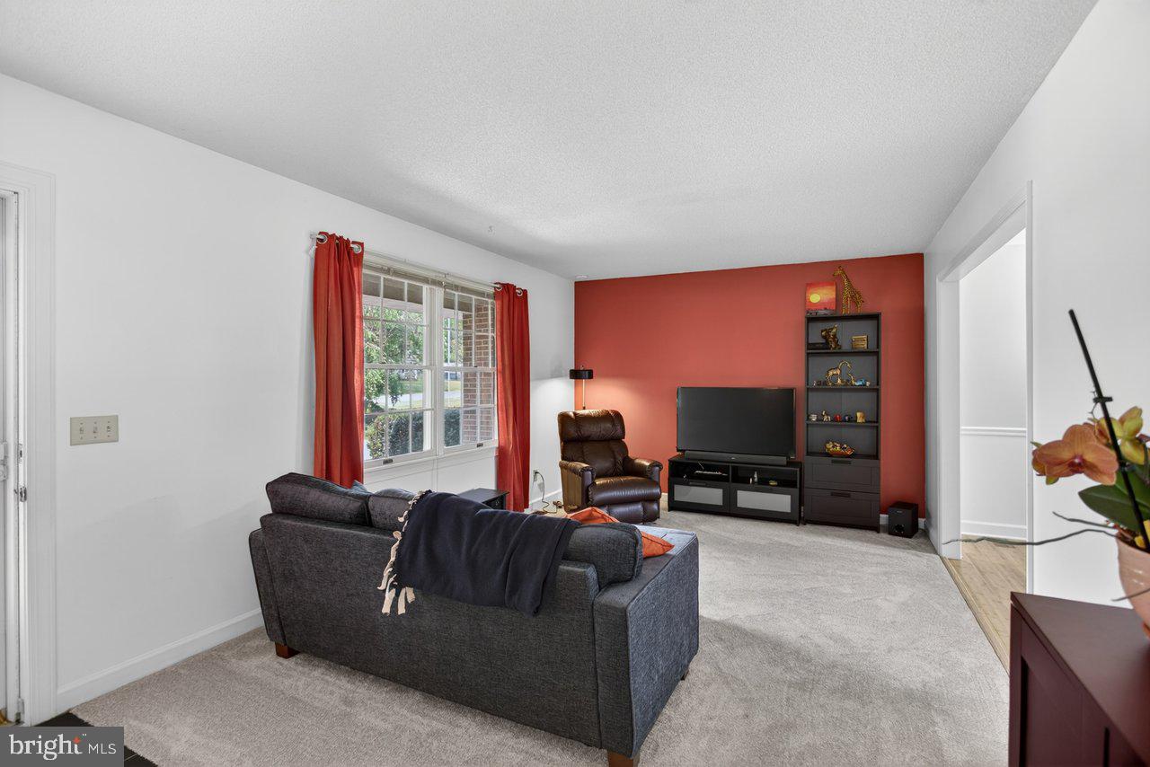 3235 PIN OAK DRIVE