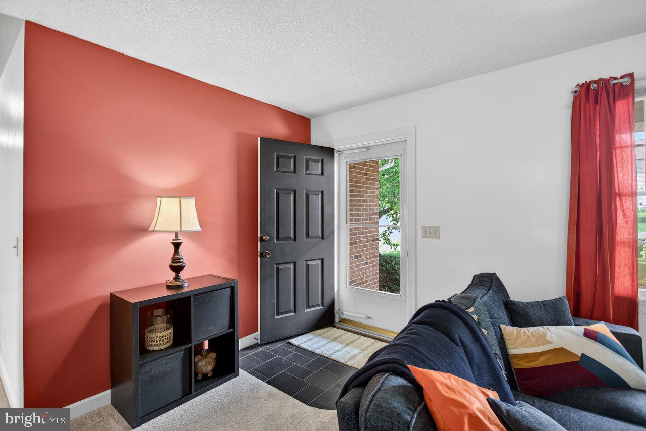 3235 PIN OAK DRIVE