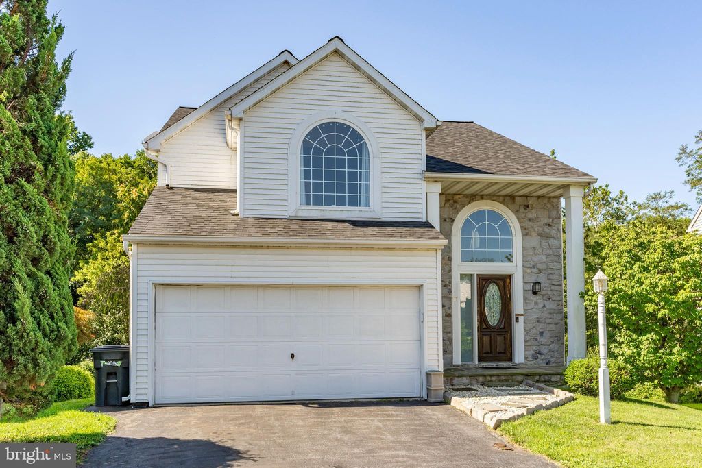 Photo of 137 BRICKYARD CIR, EPHRATA, PA 17522 (MLS # PALA2039516)