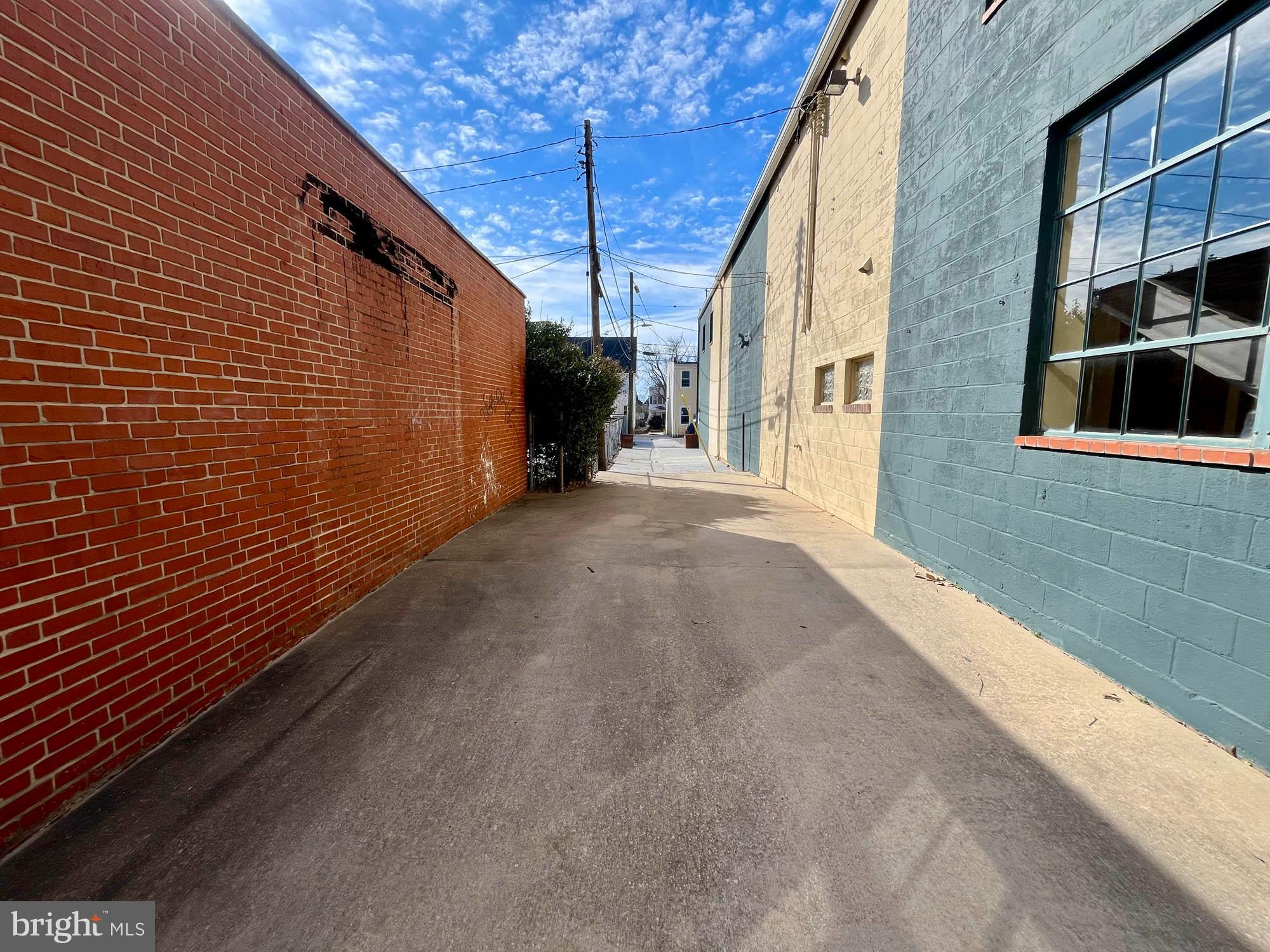 HAMPDEN HISTORIC DISTRICT - Commercial Sale