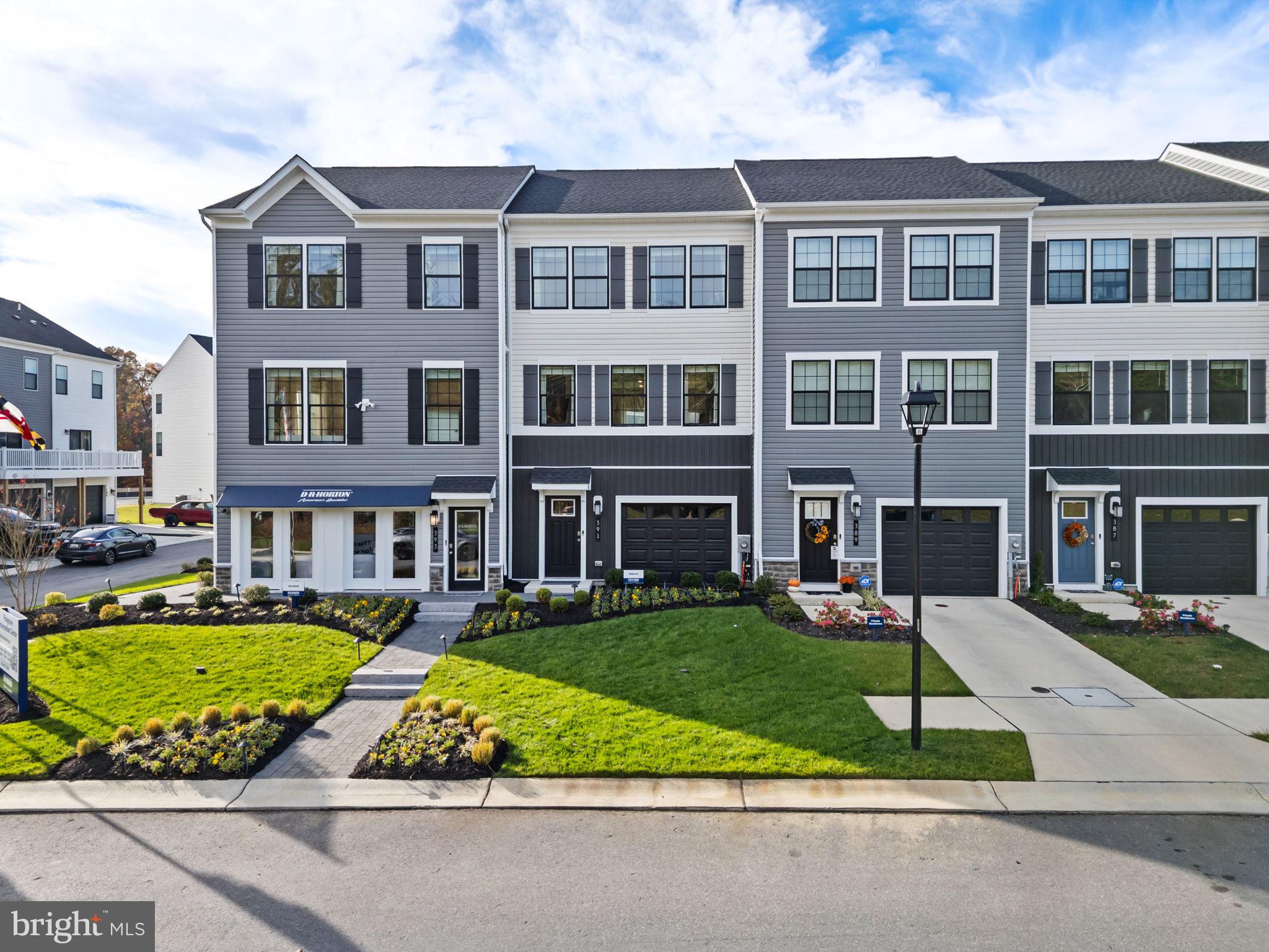 PINEGROVE - Residential