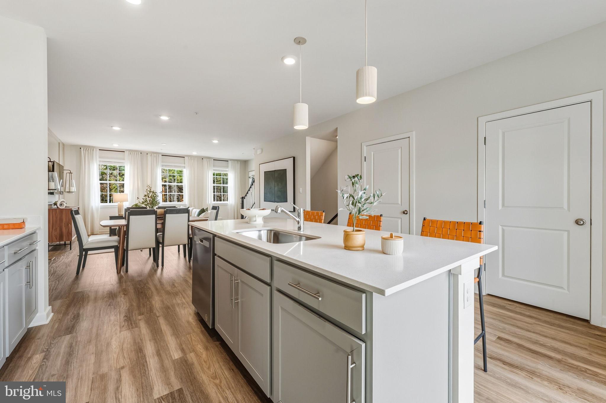 PINEGROVE - Residential