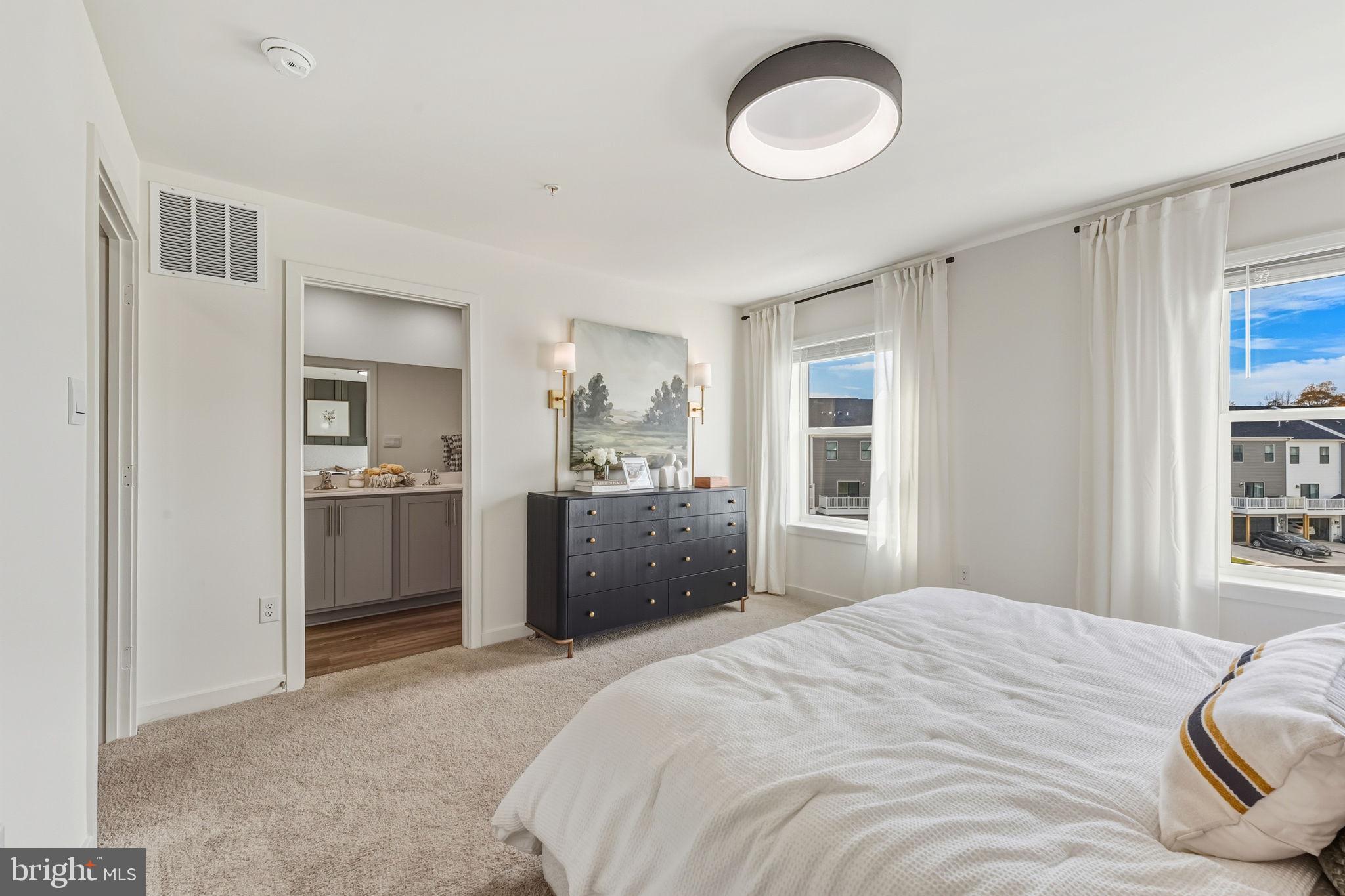 PINEGROVE - Residential