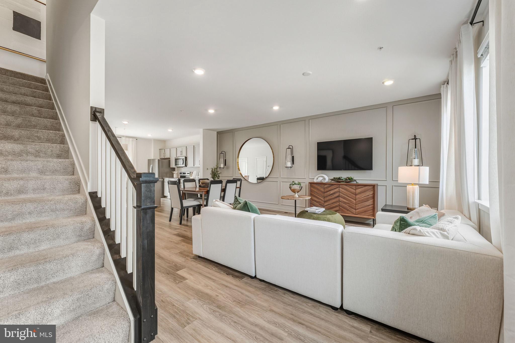 PINEGROVE - Residential