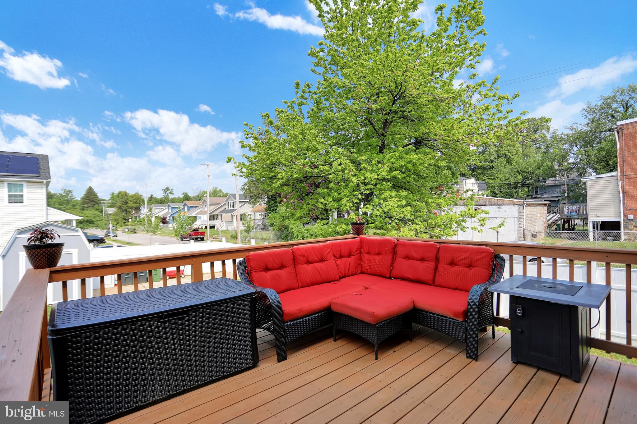 WEST ARLINGTON - Residential