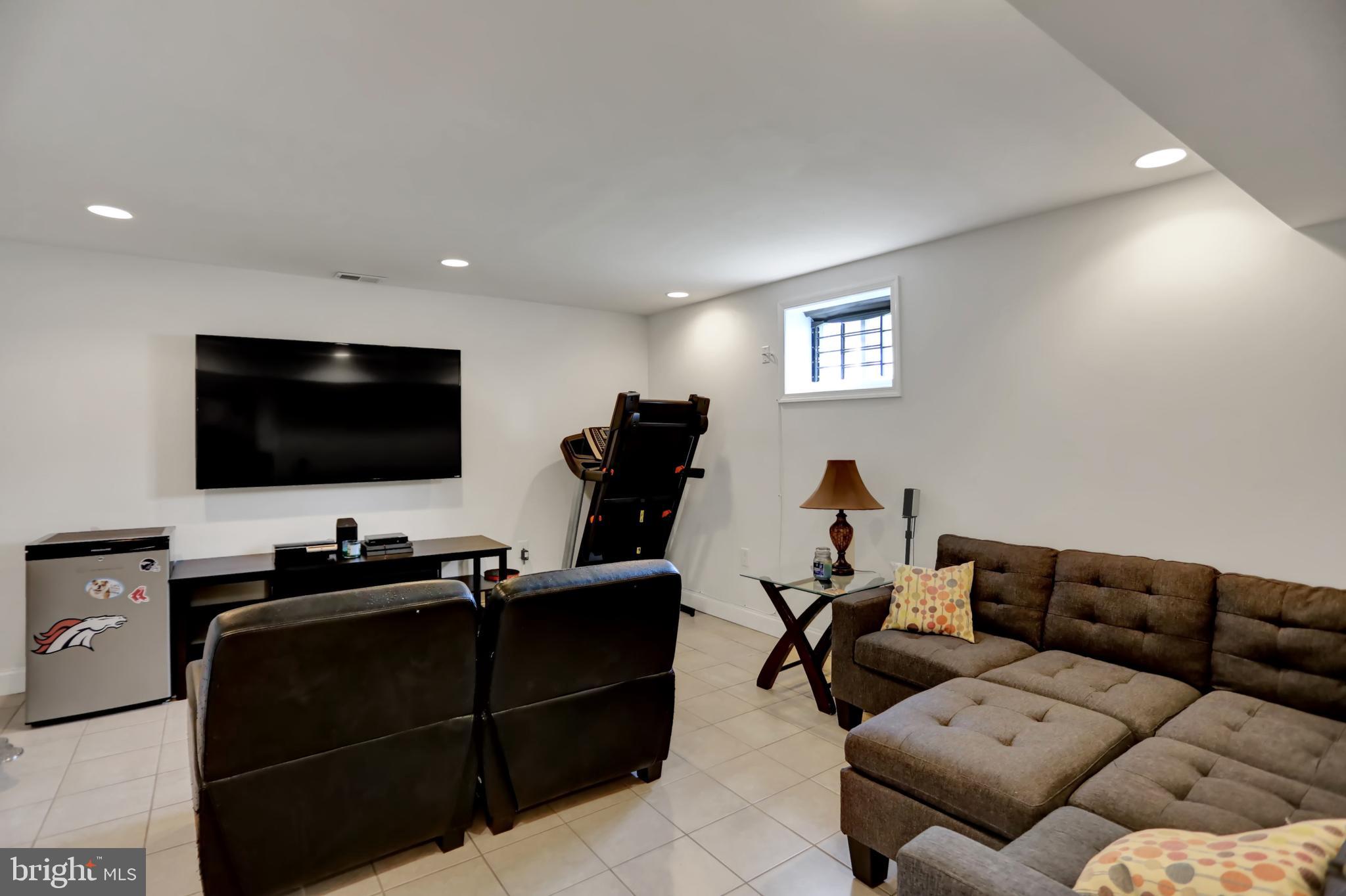 WEST ARLINGTON - Residential