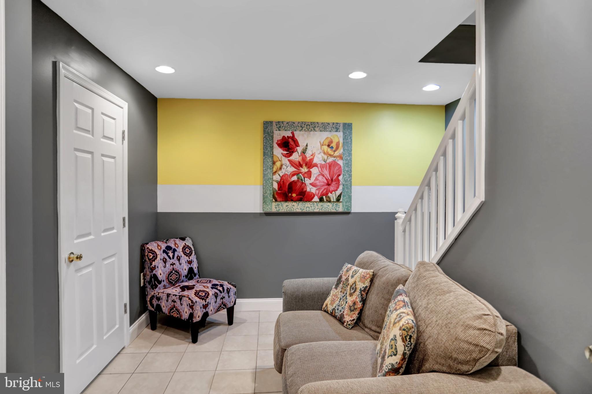 WEST ARLINGTON - Residential