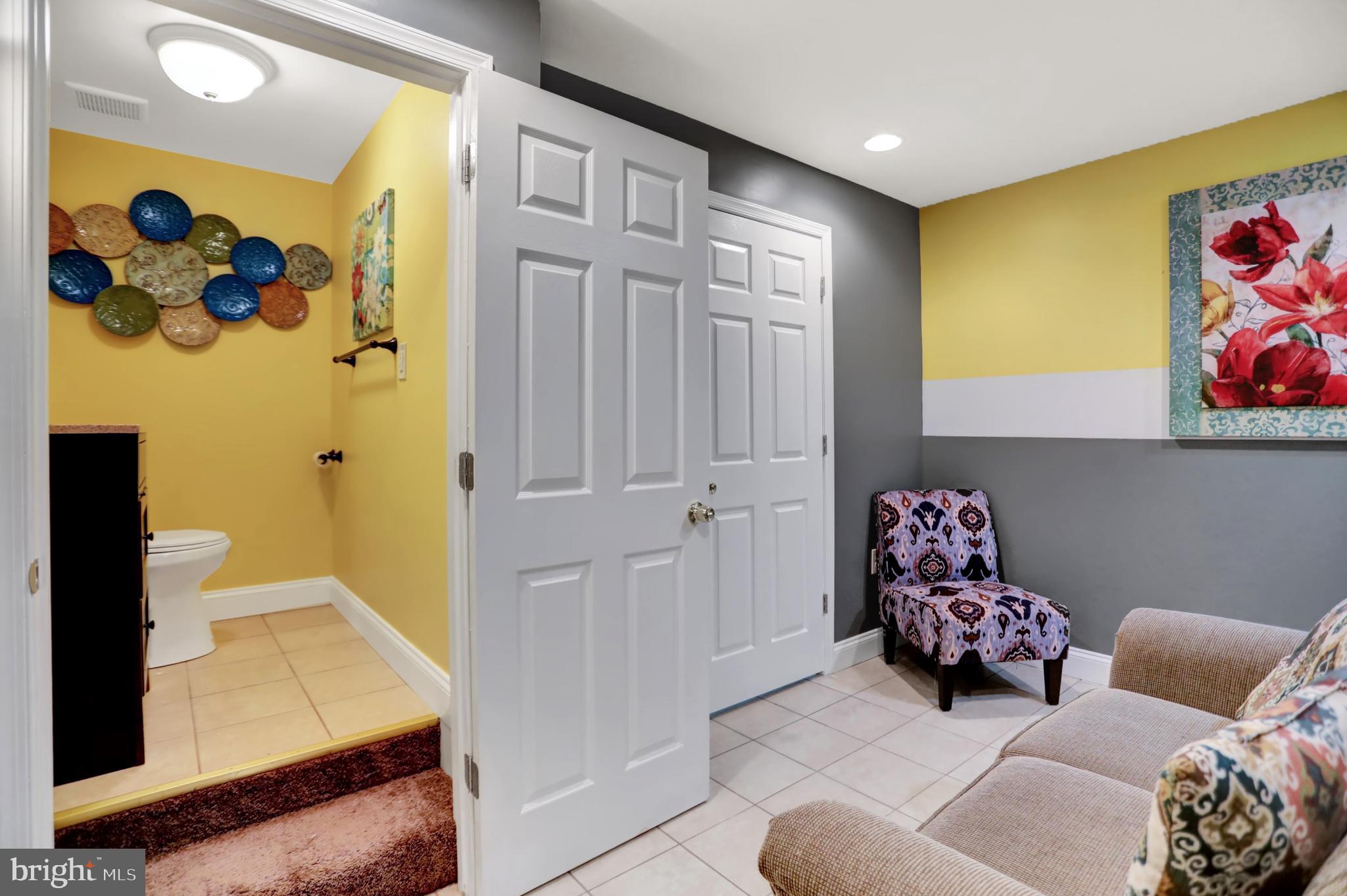 WEST ARLINGTON - Residential