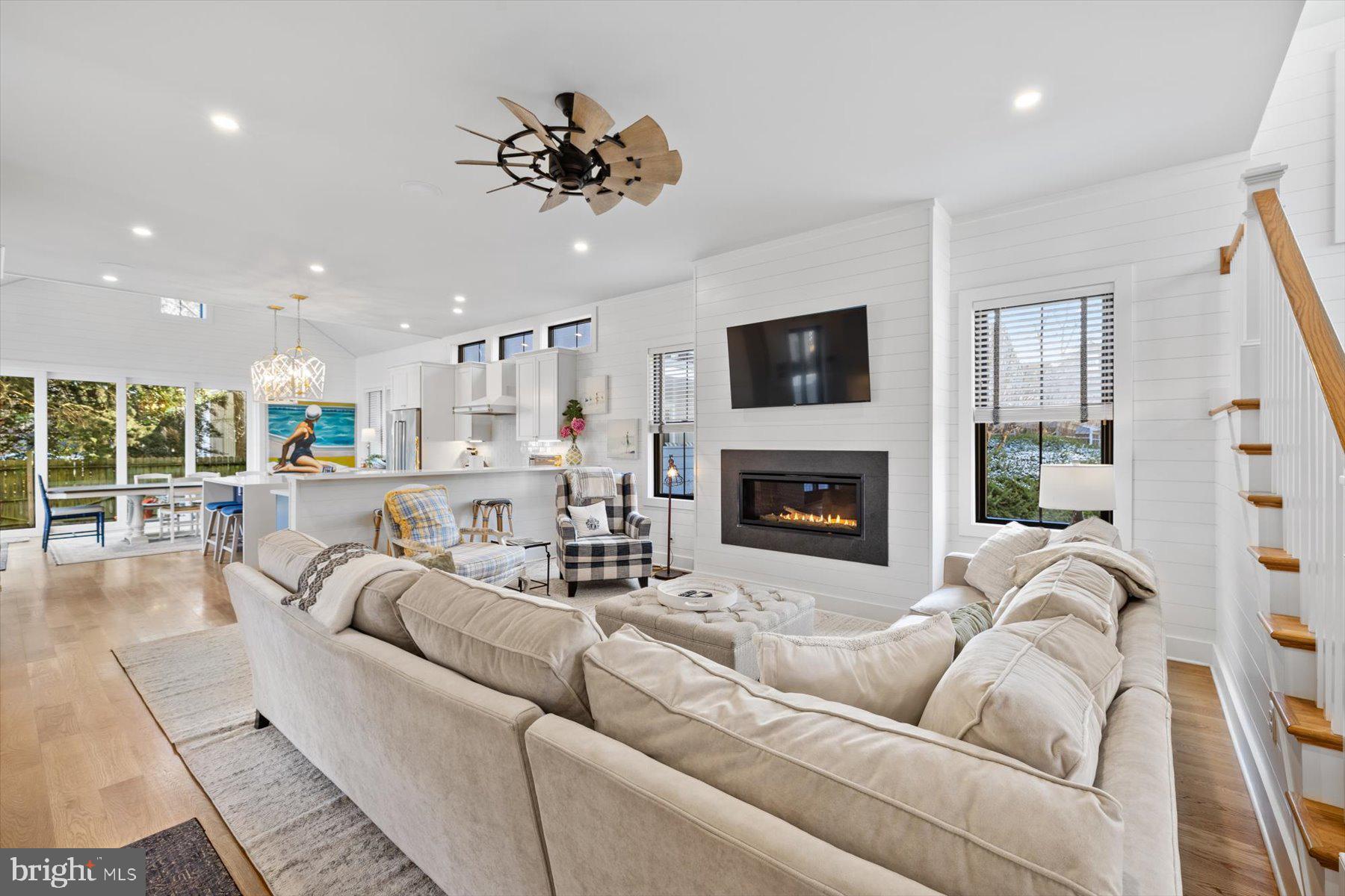 NORTH REHOBOTH - Residential