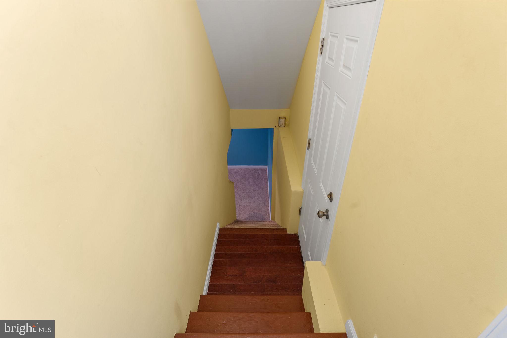 LANDOVER HILLS - Residential